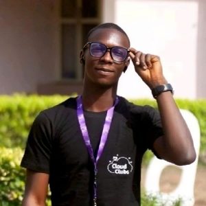 Fisayo-Kehinde-Adekunle-Headshot--300x300